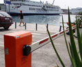 Hidraulična rampa FAAC na izlazu s parkirališta Obala Lazareta (kod Lučke kapetanije) u Splitu